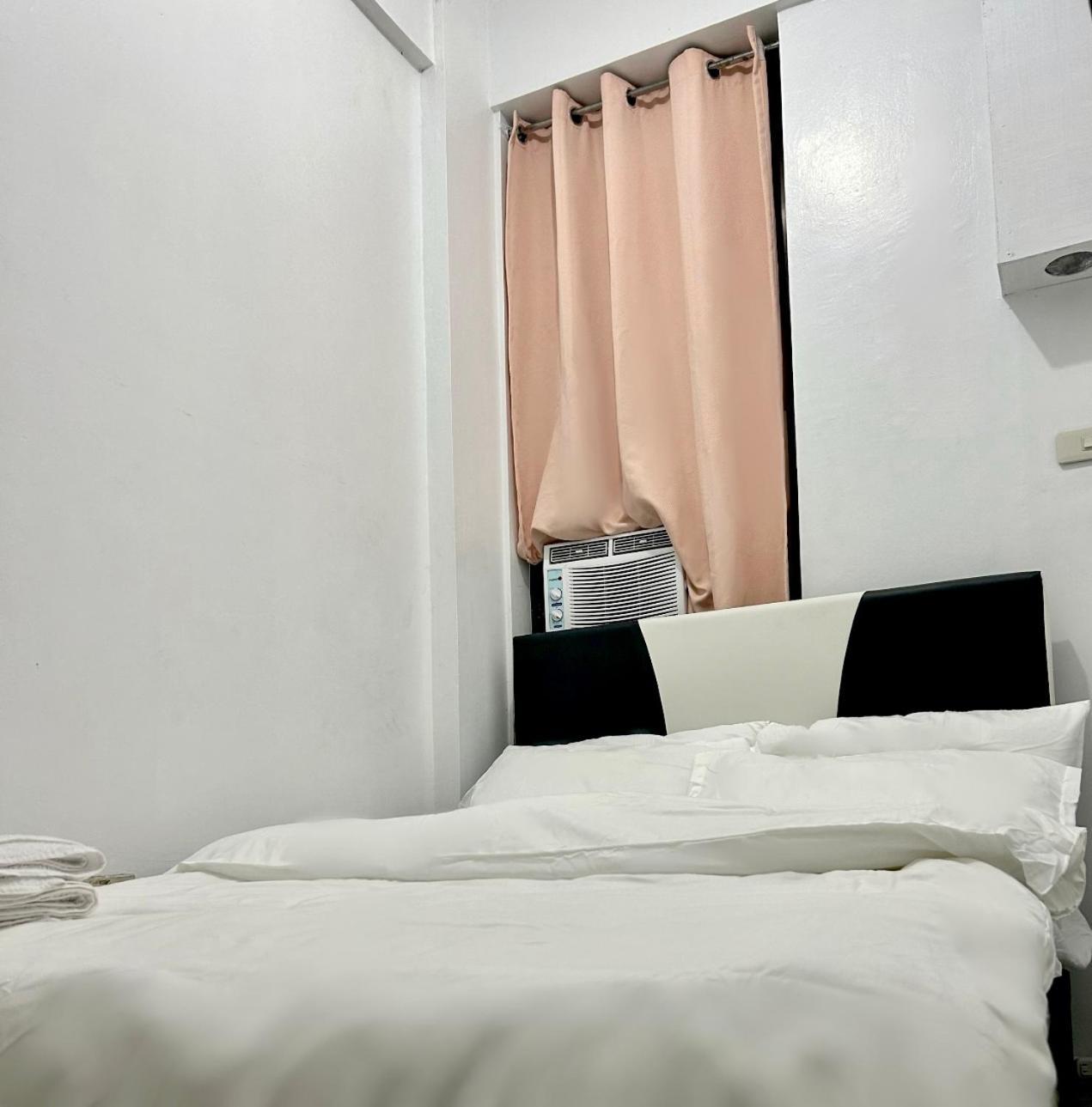 Private Room With Ac And Fan At Ekg Manila House Rental Екстер'єр фото